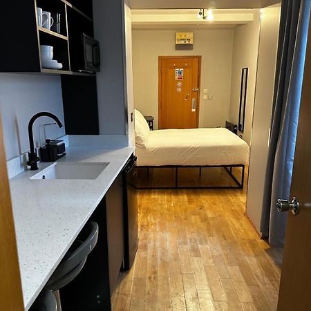 Fb1-Spacious Basement Studio Flat Fits 2- Near Hyde Park 런던 외부 사진